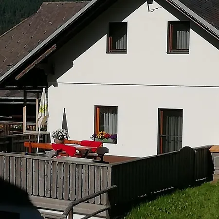 Almhaus Margit דירה *