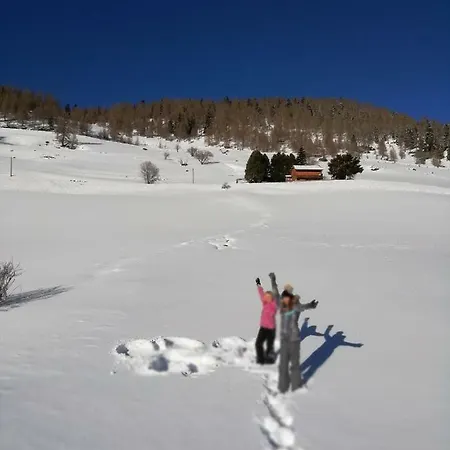 דירה Almhaus Margit *